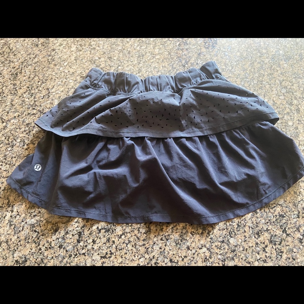 Lulu lemon running skort